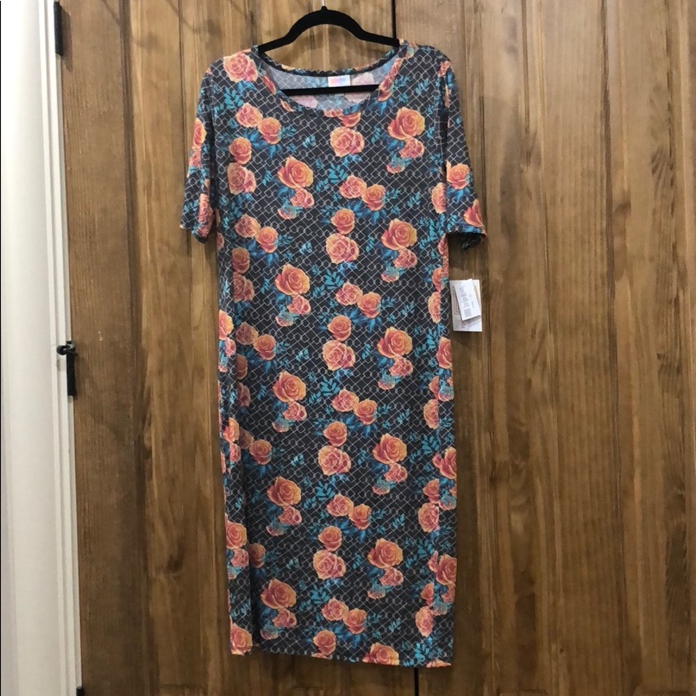 Size XL Floral Julia!